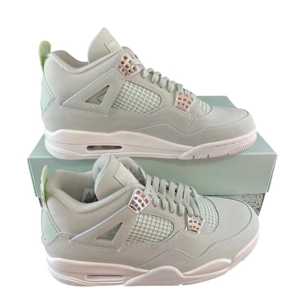 Size 10.5 Men Jordan 4 Seafoam Brand New In Box Deadstock - Picture 1 of 5